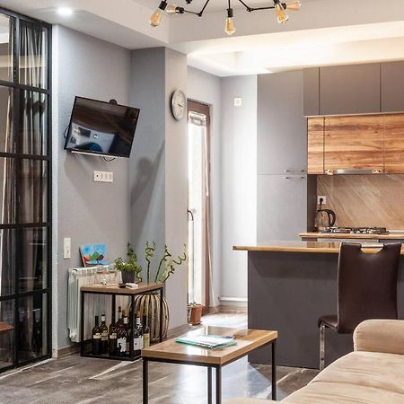 Veli Group Apartment In Old City Kutaisi Exteriér fotografie