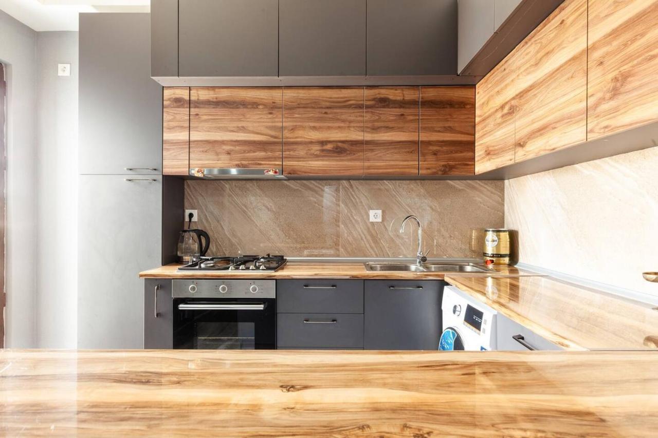 Veli Group Apartment In Old City Kutaisi Exteriér fotografie