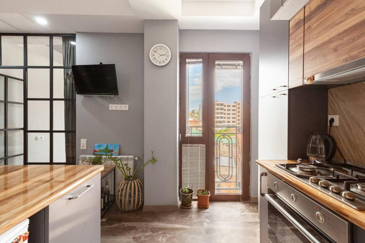 Veli Group Apartment In Old City Kutaisi Exteriér fotografie